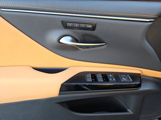 used 2025 Lexus ES 300h car, priced at $48,224
