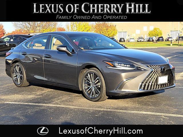 used 2025 Lexus ES 300h car, priced at $48,224