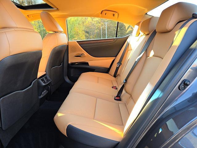used 2025 Lexus ES 300h car, priced at $48,224
