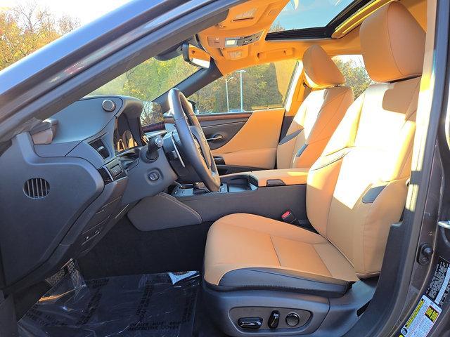 used 2025 Lexus ES 300h car, priced at $48,224