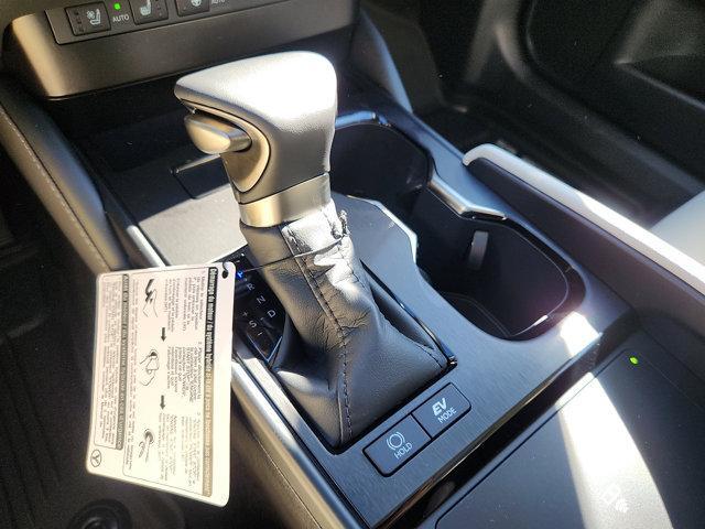 new 2025 Lexus ES 300h car, priced at $49,265