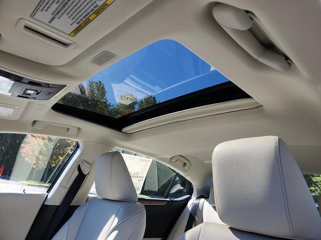 new 2025 Lexus ES 300h car, priced at $49,265