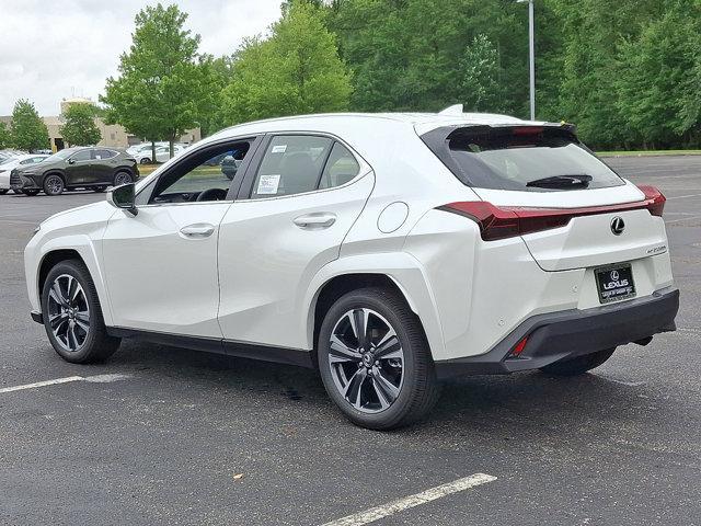 new 2025 Lexus UX 300h car, priced at $46,440