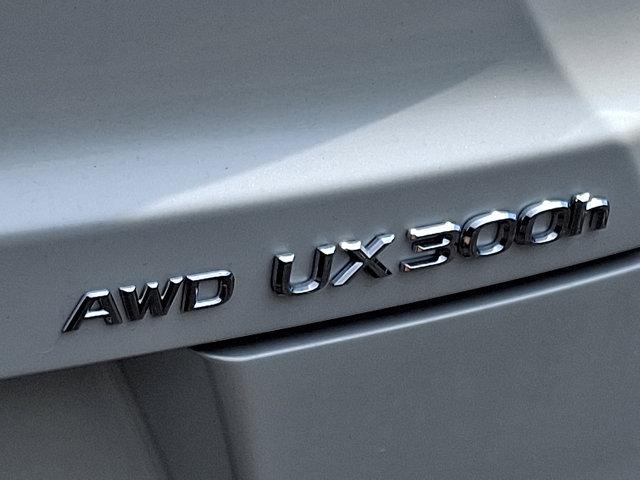 new 2025 Lexus UX 300h car, priced at $44,115