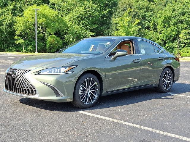 new 2025 Lexus ES 300h car, priced at $51,510
