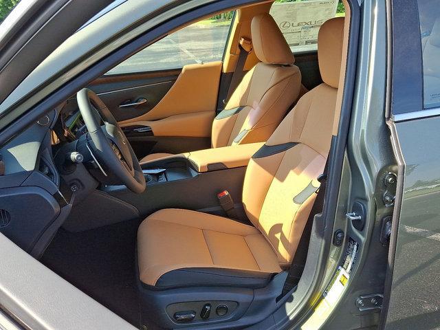 new 2025 Lexus ES 300h car, priced at $51,510