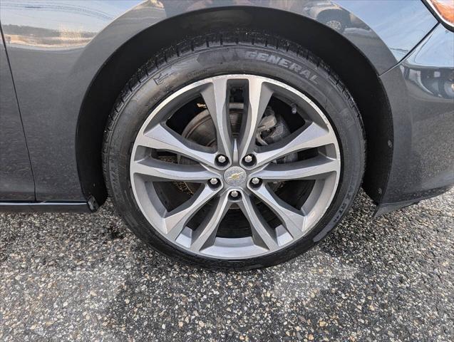 used 2021 Chevrolet Malibu car, priced at $15,995