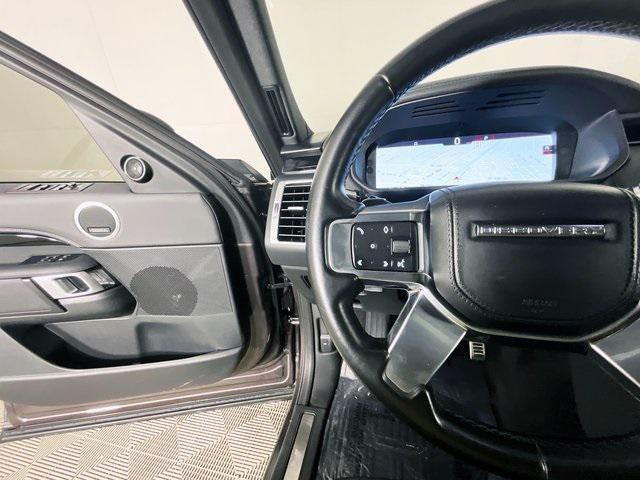 used 2022 Land Rover Discovery car, priced at $43,991