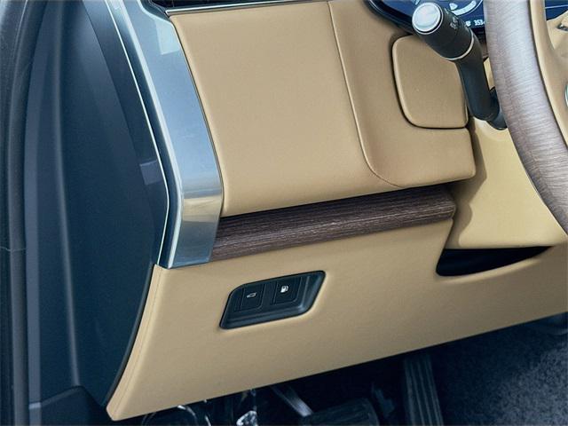 new 2025 Land Rover Range Rover car, priced at $132,705