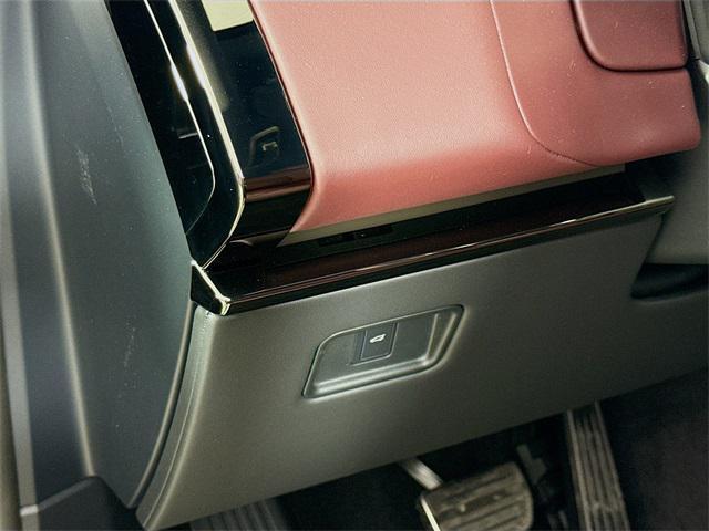 new 2025 Land Rover Range Rover Sport car, priced at $103,085