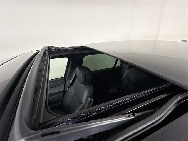 new 2025 Land Rover Range Rover Sport car, priced at $92,950