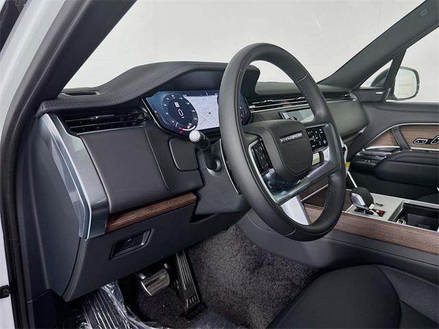 new 2025 Land Rover Range Rover car, priced at $122,115