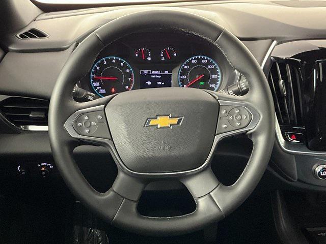 used 2023 Chevrolet Traverse car, priced at $29,982