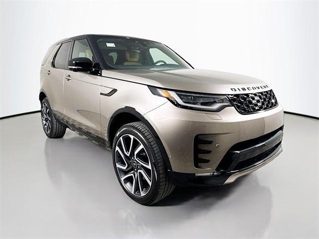 new 2025 Land Rover Discovery car, priced at $70,903
