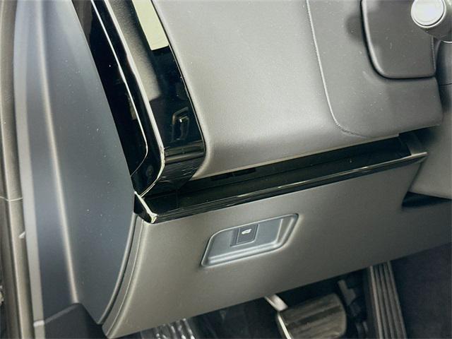 new 2025 Land Rover Range Rover Sport car, priced at $108,390