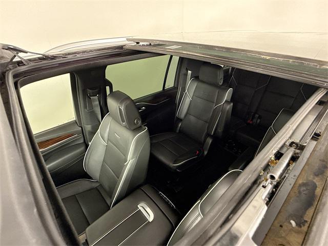 used 2023 Cadillac Escalade ESV car, priced at $72,999