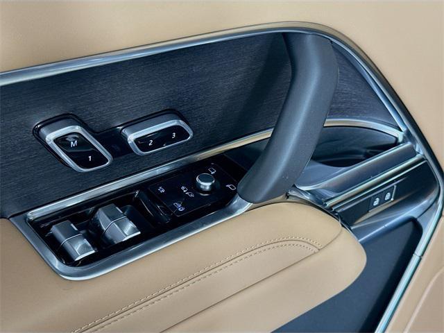 new 2025 Land Rover Range Rover car, priced at $132,125