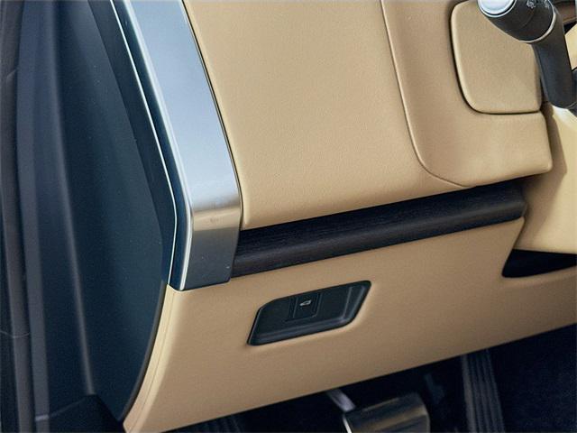new 2025 Land Rover Range Rover car, priced at $132,125