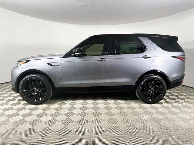 new 2025 Land Rover Discovery car, priced at $73,303