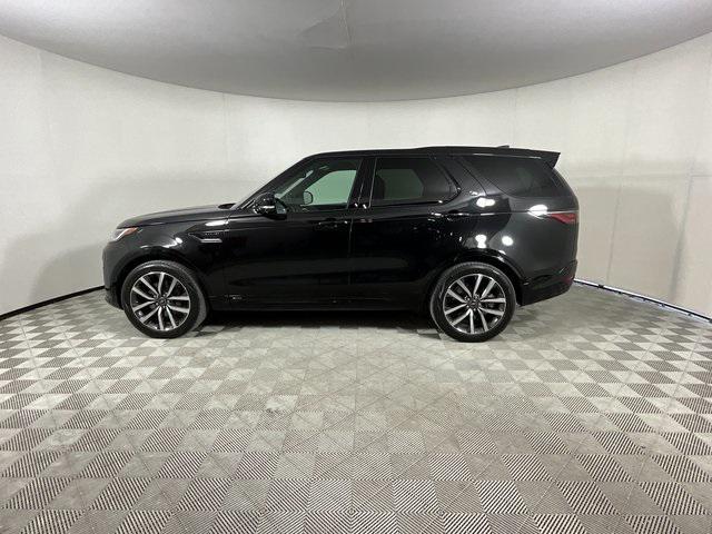 used 2022 Land Rover Discovery car, priced at $40,982