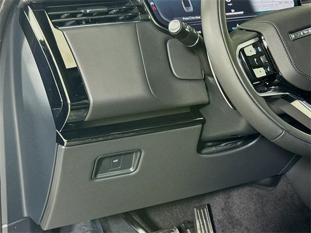 new 2025 Land Rover Range Rover Sport car, priced at $92,850
