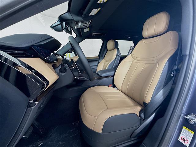 new 2025 Land Rover Range Rover Sport car, priced at $107,600