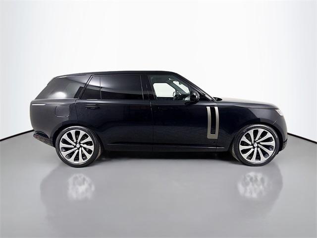 new 2025 Land Rover Range Rover car, priced at $156,535