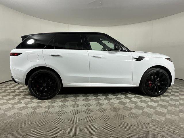 new 2025 Land Rover Range Rover Sport car, priced at $119,525