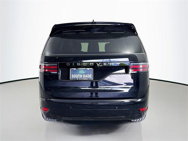new 2025 Land Rover Discovery car, priced at $69,578