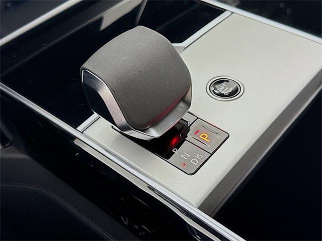 new 2025 Land Rover Range Rover car, priced at $167,625