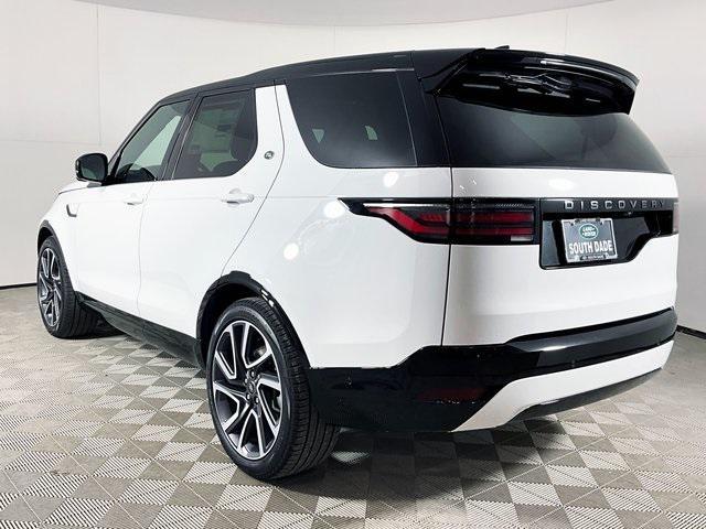 new 2025 Land Rover Discovery car, priced at $69,613