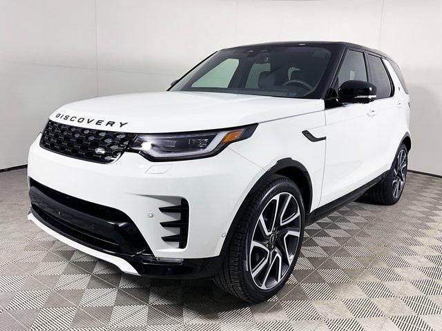 new 2025 Land Rover Discovery car, priced at $69,613