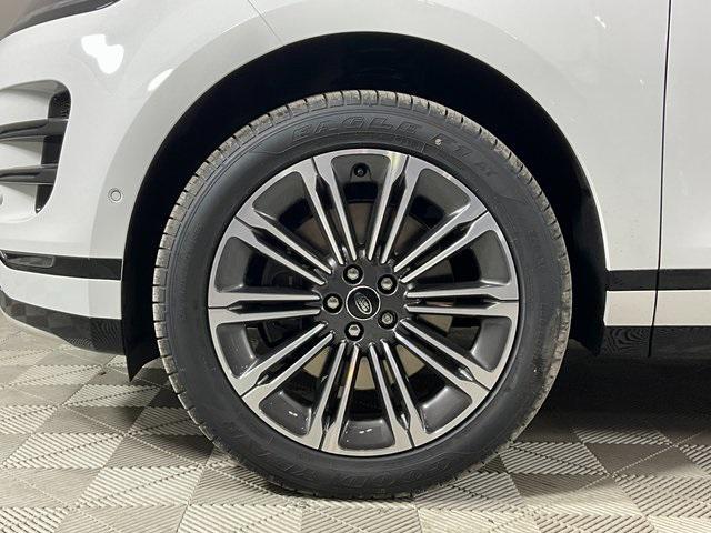 new 2026 Land Rover Range Rover Evoque car, priced at $59,670