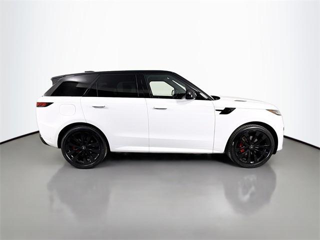 new 2025 Land Rover Range Rover Sport car, priced at $122,600