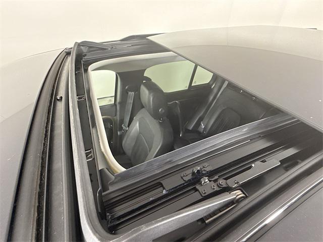 used 2020 Land Rover Defender car, priced at $50,991