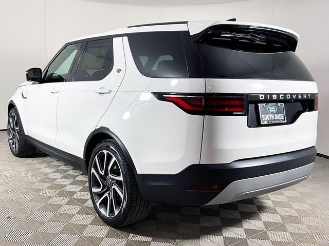 new 2025 Land Rover Discovery car, priced at $65,653