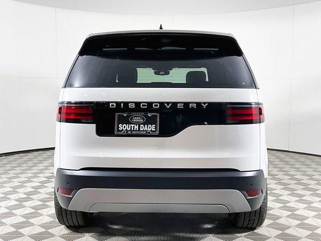 new 2025 Land Rover Discovery car, priced at $65,653