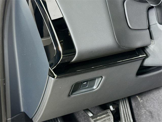 new 2025 Land Rover Range Rover Sport car, priced at $92,725