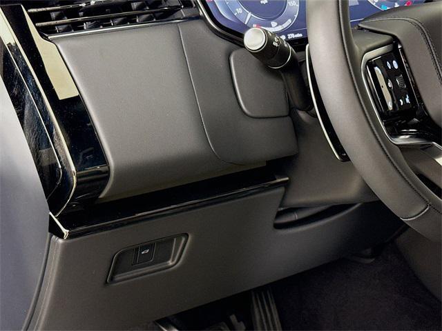 new 2025 Land Rover Range Rover Sport car, priced at $91,185