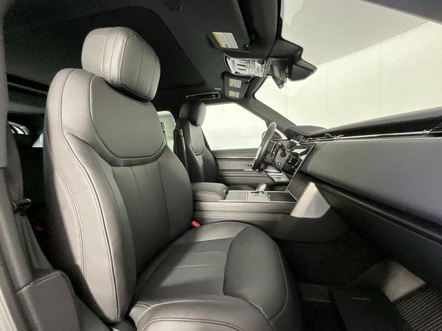 new 2025 Land Rover Range Rover car, priced at $130,055