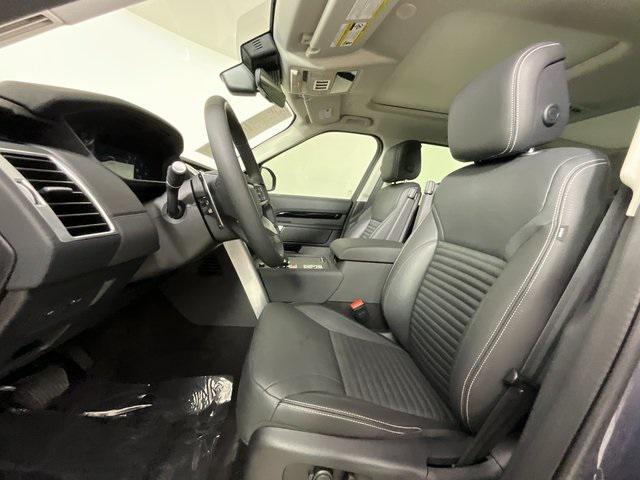 used 2024 Land Rover Discovery car, priced at $49,999