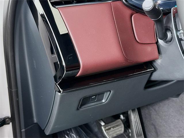 new 2025 Land Rover Range Rover Sport car, priced at $100,910