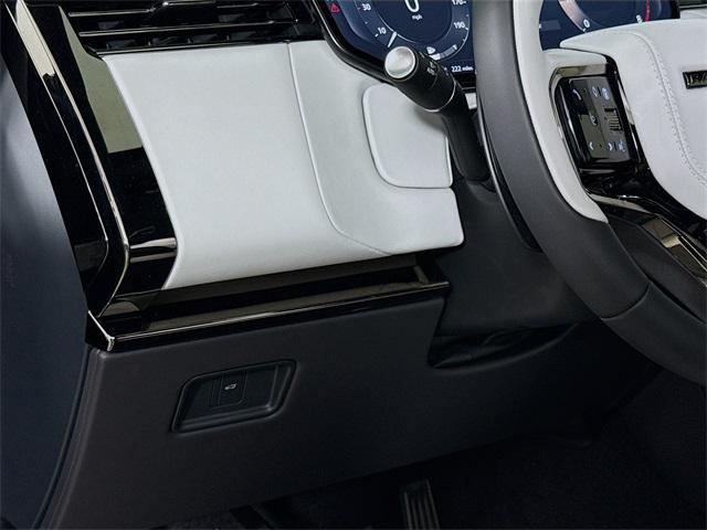 new 2025 Land Rover Range Rover Sport car, priced at $193,905