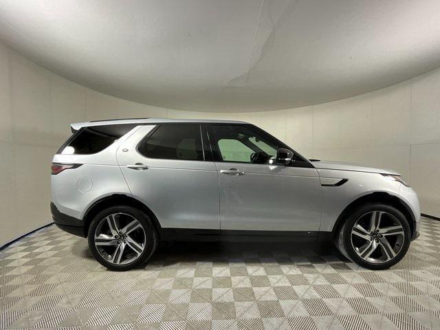 used 2022 Land Rover Discovery car, priced at $49,991