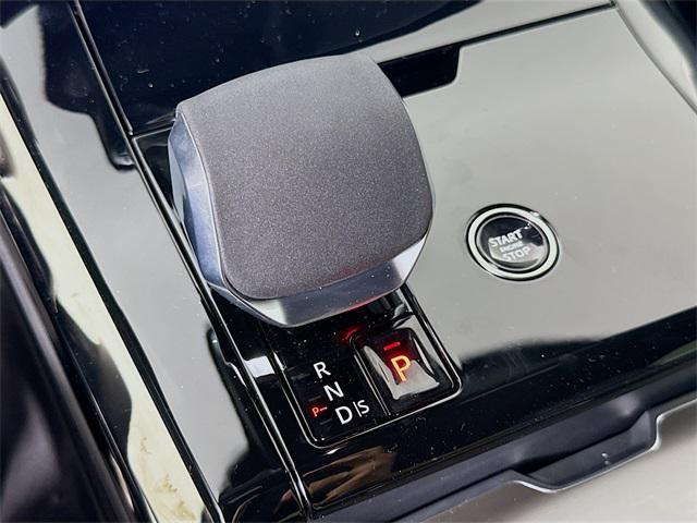 new 2025 Land Rover Range Rover Sport car, priced at $92,015