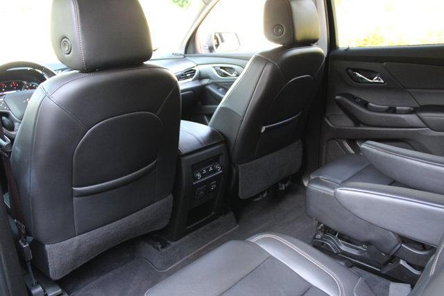 used 2021 Chevrolet Traverse car, priced at $31,497