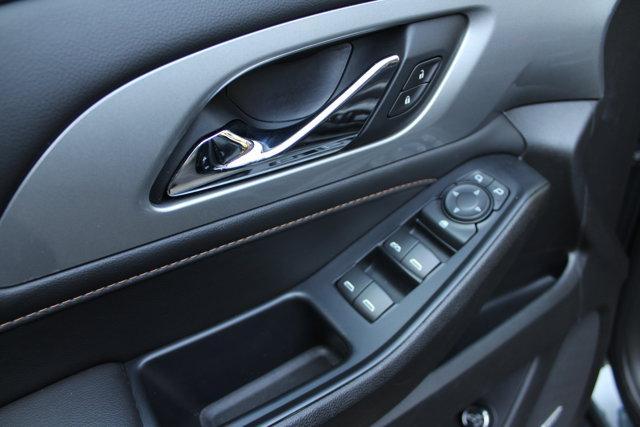 used 2021 Chevrolet Traverse car, priced at $31,497