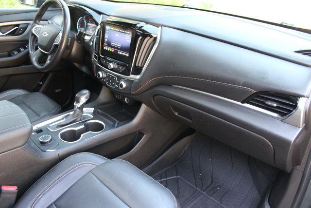 used 2021 Chevrolet Traverse car, priced at $31,497
