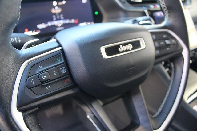 used 2022 Jeep Grand Cherokee car, priced at $35,499