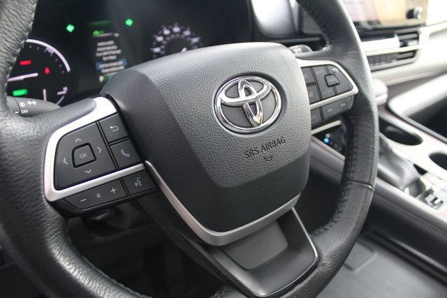 used 2022 Toyota Sienna car, priced at $34,490